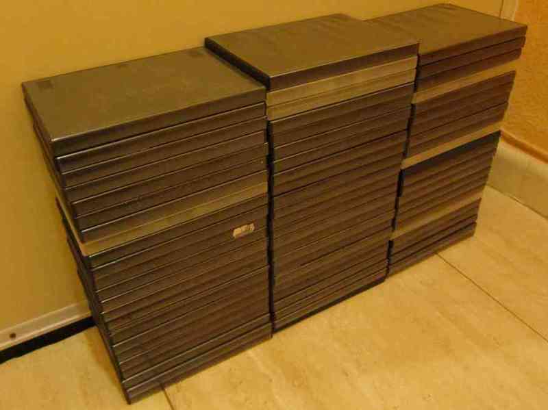 71 cajas dvd