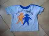 Camiseta azul de niño 2 años