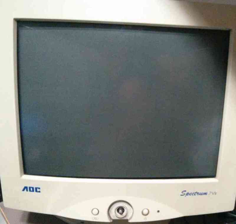 Monitor crt 17"  aoc