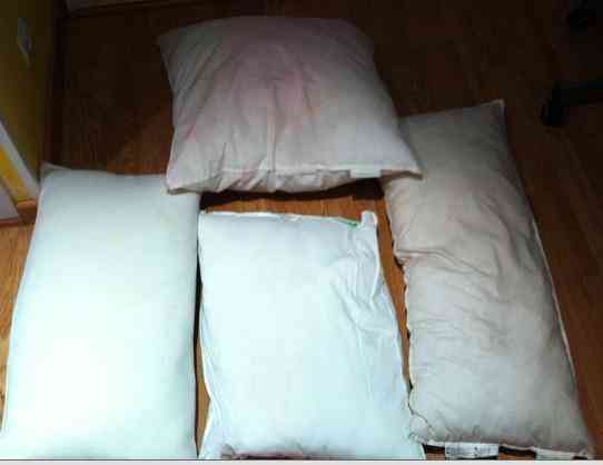 4 almohadas