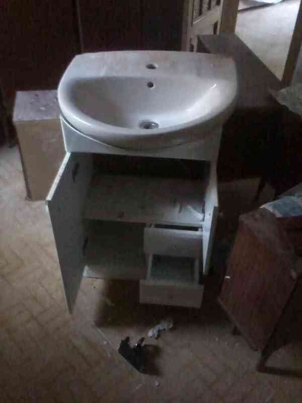 Regalo mueble de baño