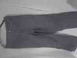 Pantalon gris talla 158 cm