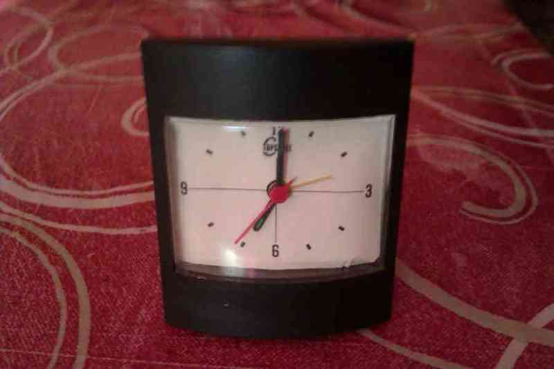 Reloj cuadrado