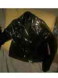 Chaqueta charol negra corta s  