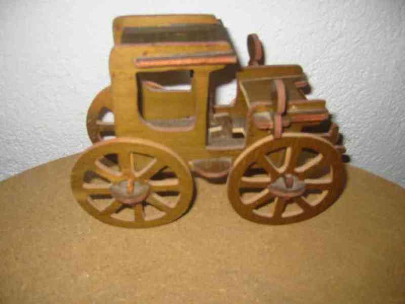 Maqueta carro de madera(ccaarrooll)