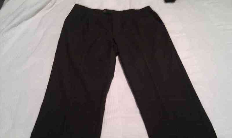 Pantalon hombre 2