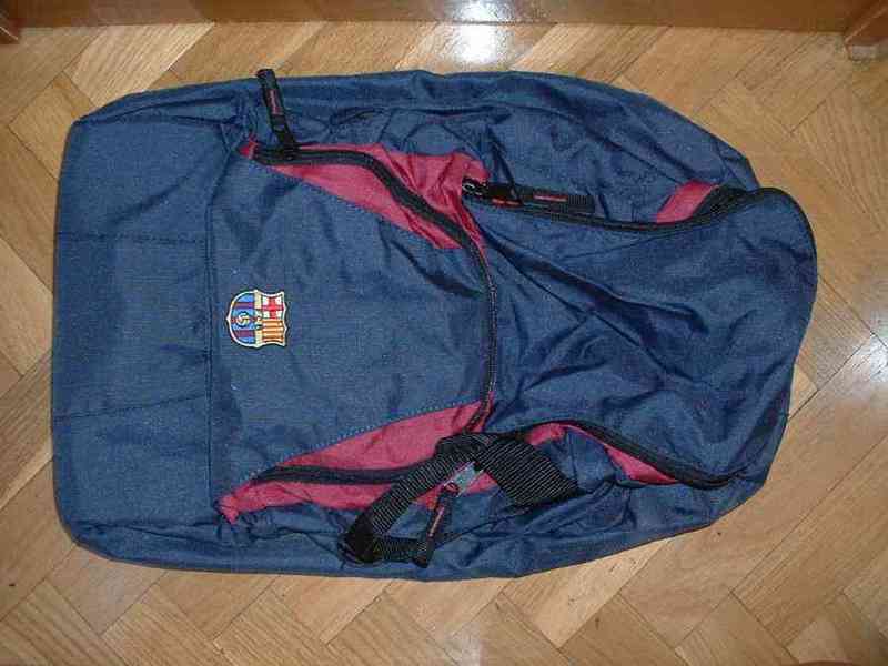 Mochila del barsa entregado a dyhavi