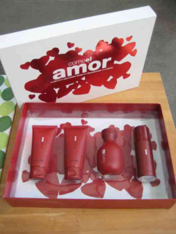 Caja regalo cosméticos