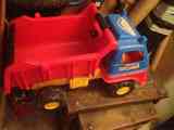 Camion de juguete reservado a soniagg