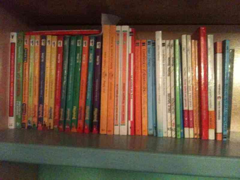 Colección de libros infantiles y juveniles