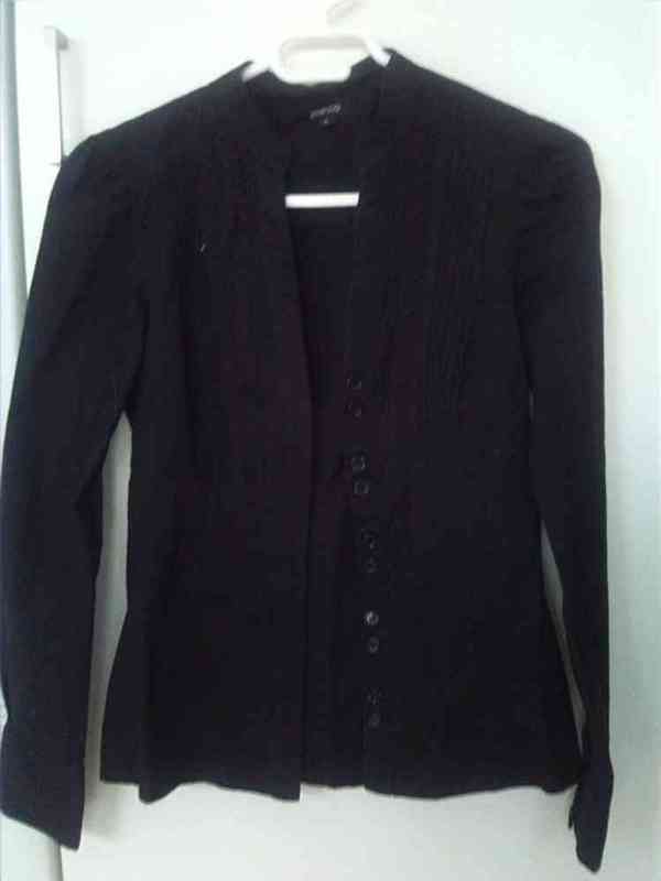 Camisa negra -gemma2772-