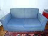 Regalo sofá de dos plazas y media