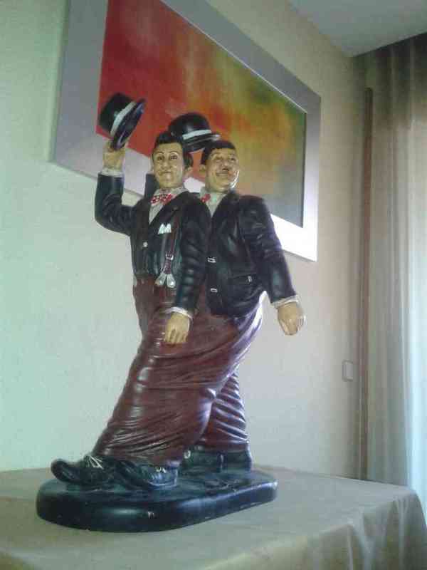 Figura "laurel y hardy" el gordo y el flaco!
