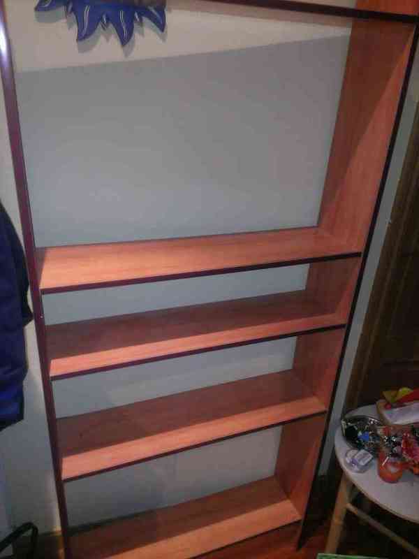 Estanteria de madera