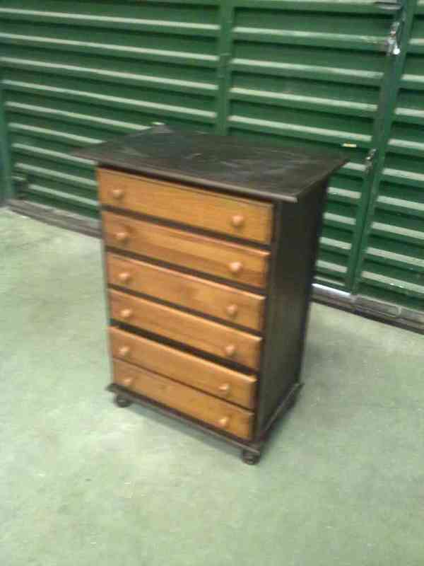 Mueble de cajones