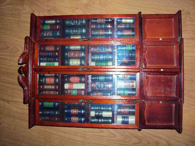 Coleccion en miniatura de la literatura clásica