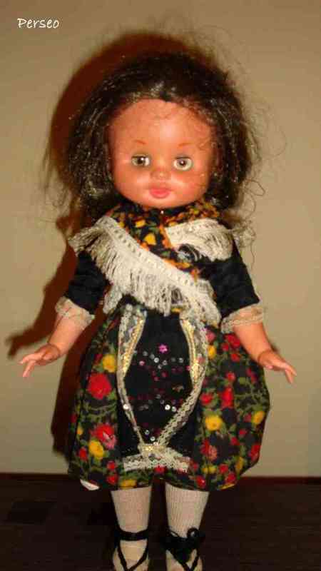 Buco muñecas antiguas