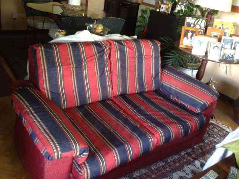 Regalo sofá dos plazas
