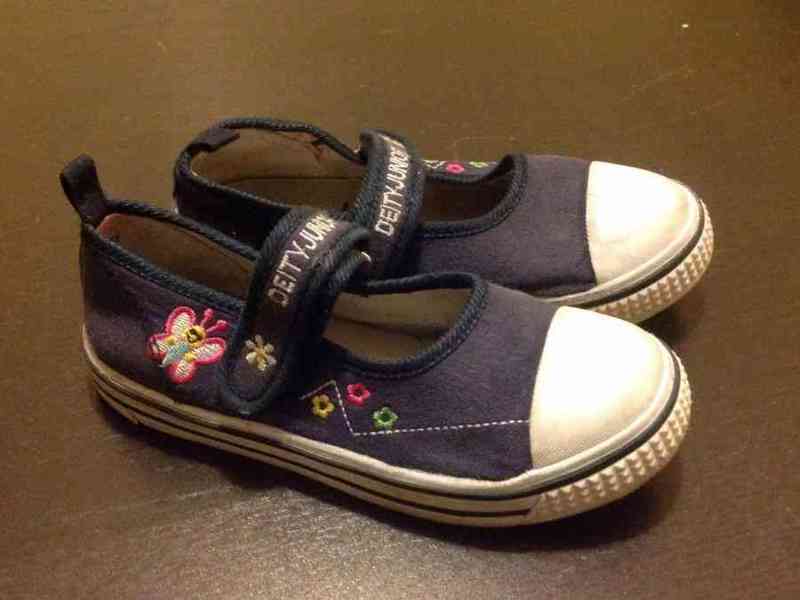 Zapatillas de lona talla 29