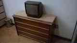 Regalo cómoda y tv