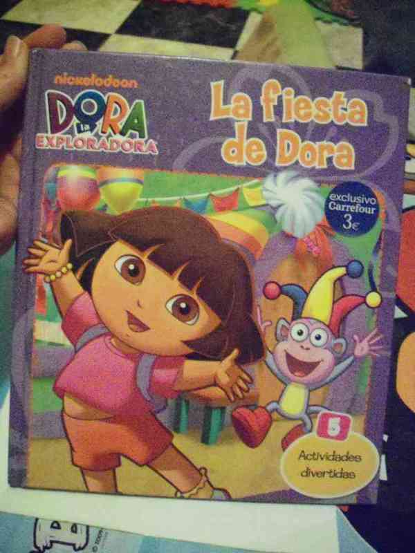 Libro actividades de dora