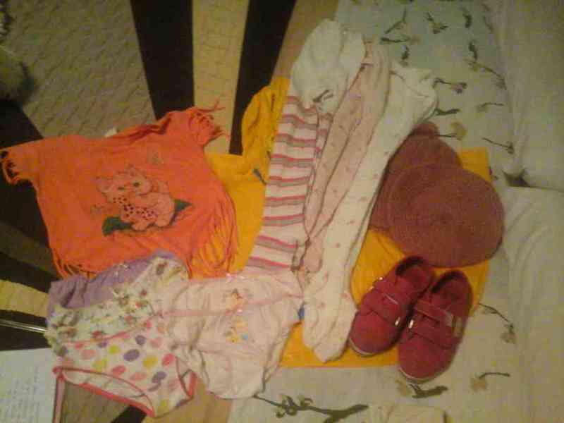 Ropa variada para niña...