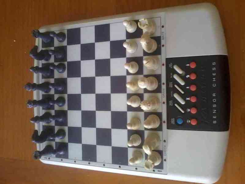 Kasparov sensor chess (ajederez electronico)