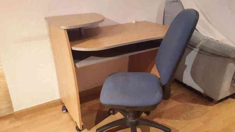 Mesa ordenador y silla