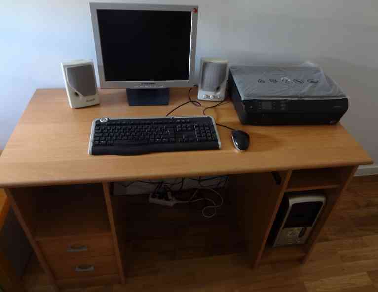 Mesa de Ordenador
