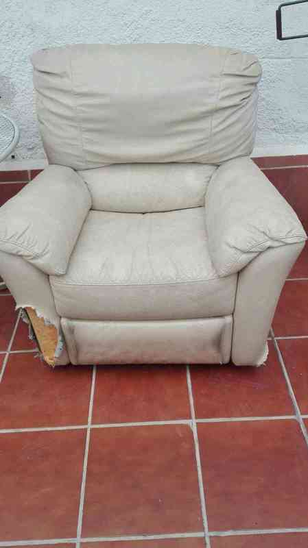 Sofa limpio y comodisimo