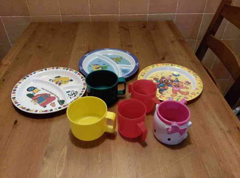 Regalo platos y tazas infantiles