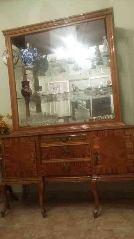 Mueble y cristalera