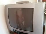 Regalo televisor antiguo