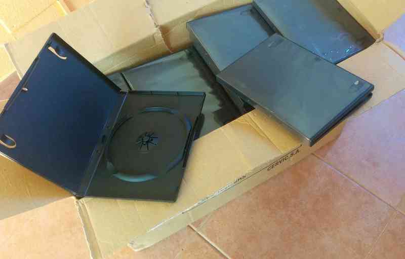 100 Cajas para DVDs