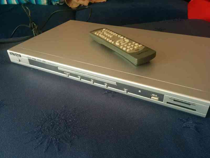 REPRODUCTOR DE DVDs  (MxOnda)