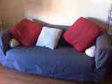 Doy sofá de Ikea klippan 2 plazas a recoger en zona Tetuán a partir del 5 de mayo 