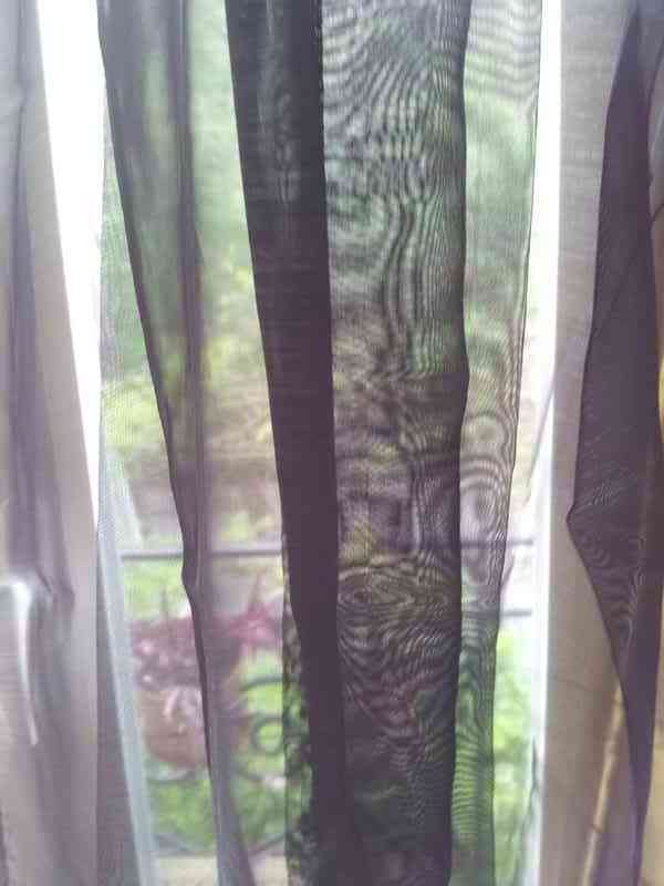 Cortinas negro transparente