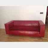 Sofá klippan piel roja