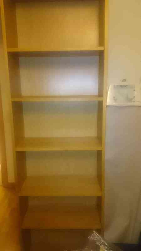 Librería de Ikea, color haya 