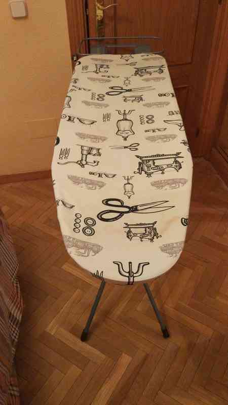 Tabla de planchar. Recogida mañana jueves 