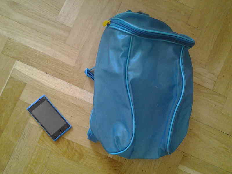 Regalo mochila plastico translucido - Cuatro Caminos