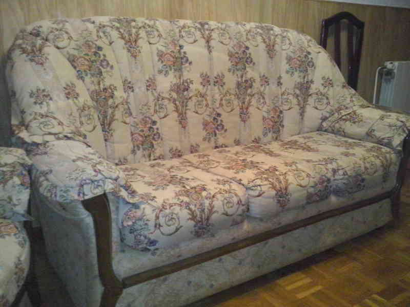 Sofa y dos sillones
