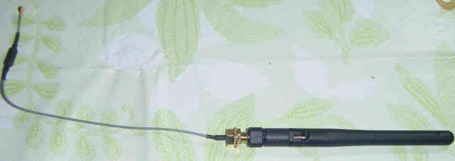 Antena Receptora de Wifi, para Pc, con Cable Conector.