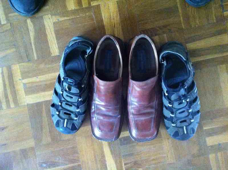 zapatos y sandalias talla 42-44