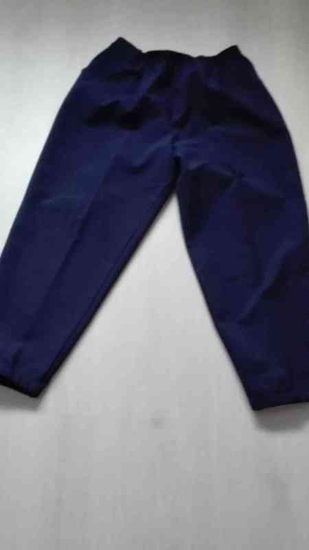 Pantalon azul marino de señora talla 52-54(angeladanza)