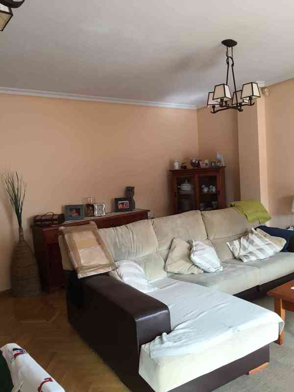 Regalo Sofá con chaise longue izquierda según estas sentado