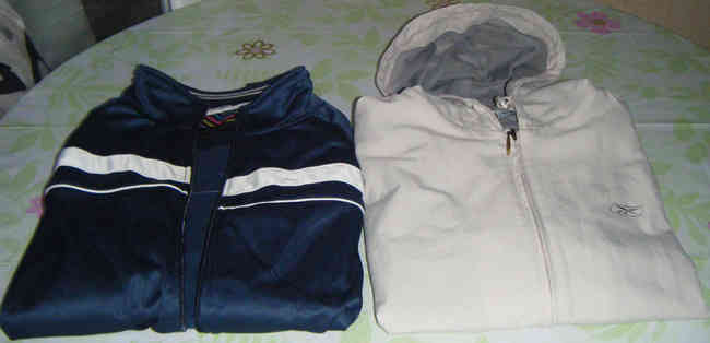 Lote 4 de 1 Sudadera azul