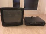 Televisor analógico pequeño + Reproductor VHS