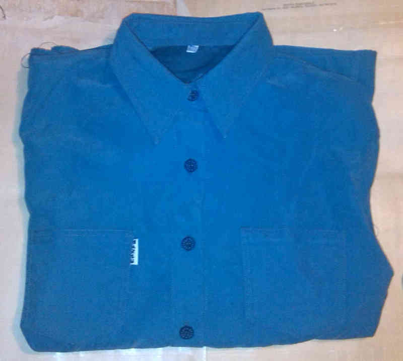 CAMISA AZUL TALLA 18 