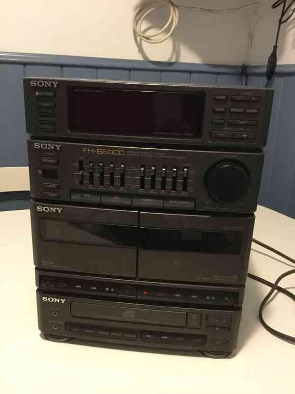 EQUIPO DE MÚSICA SONY PARA REPARAR O PIEZAS